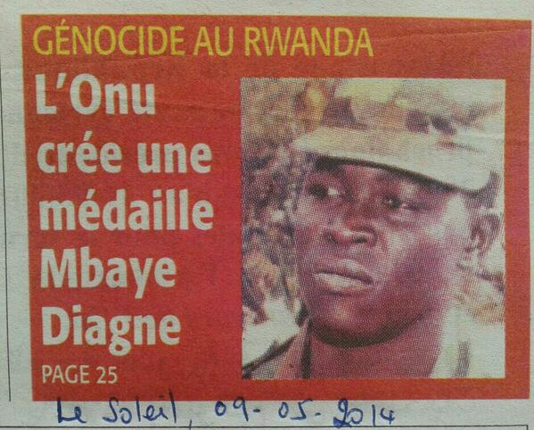 Une du quotidien sénégalais Le Soleil du 9 mai 2014. (Photo : Coumba Sylla)